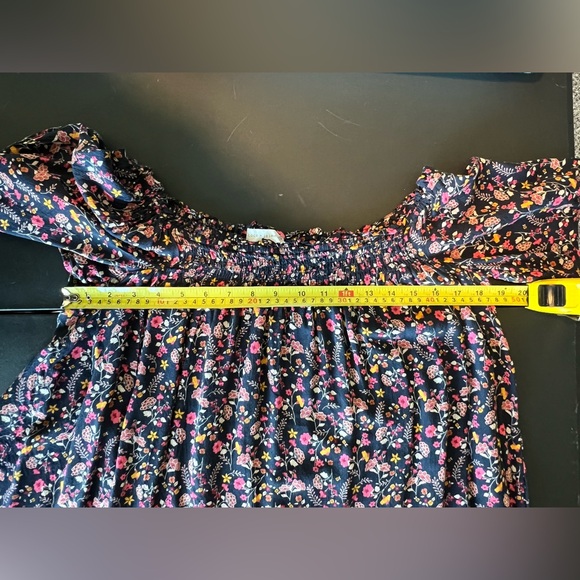 Coco & Jaimeson Blue Floral Peasant Boho Cottage Crochet Bell Blouse Size L - Picture 7 of 8